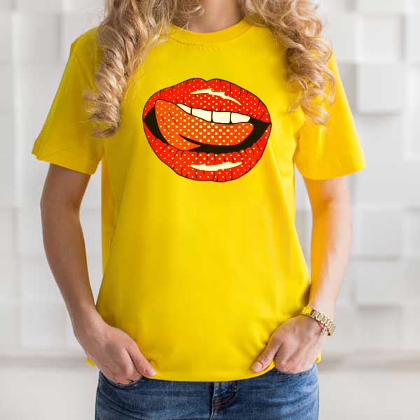 Женская футболка (желтая)